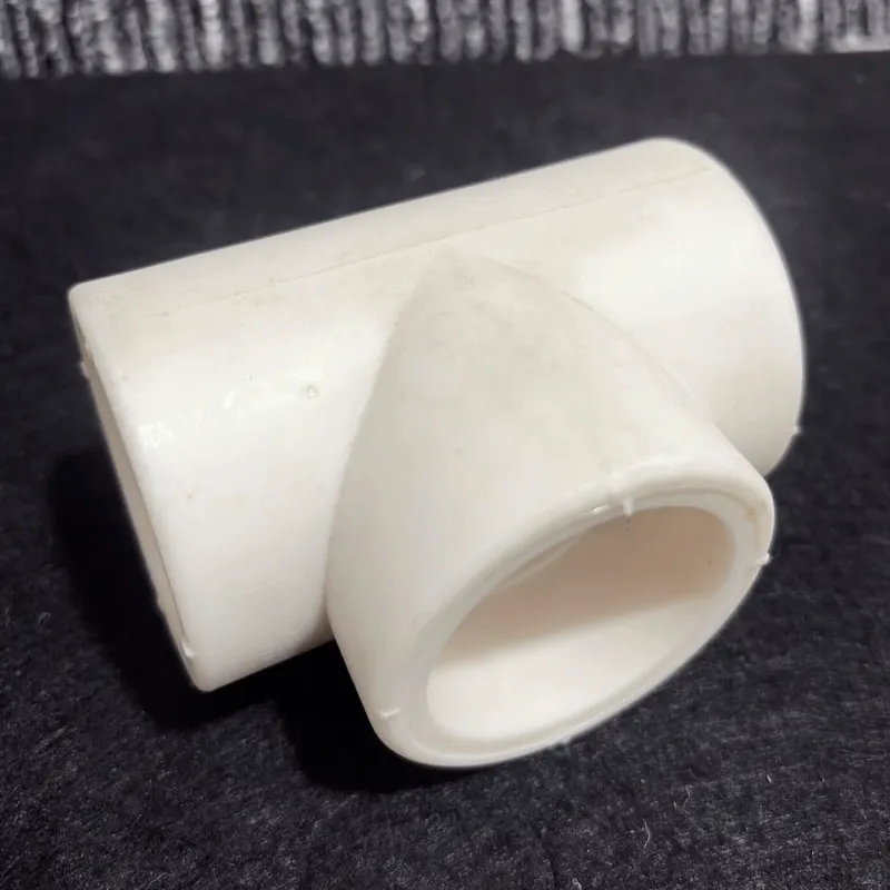 12666 VESBO TEE HOT WATER H/P 40MM WHITE