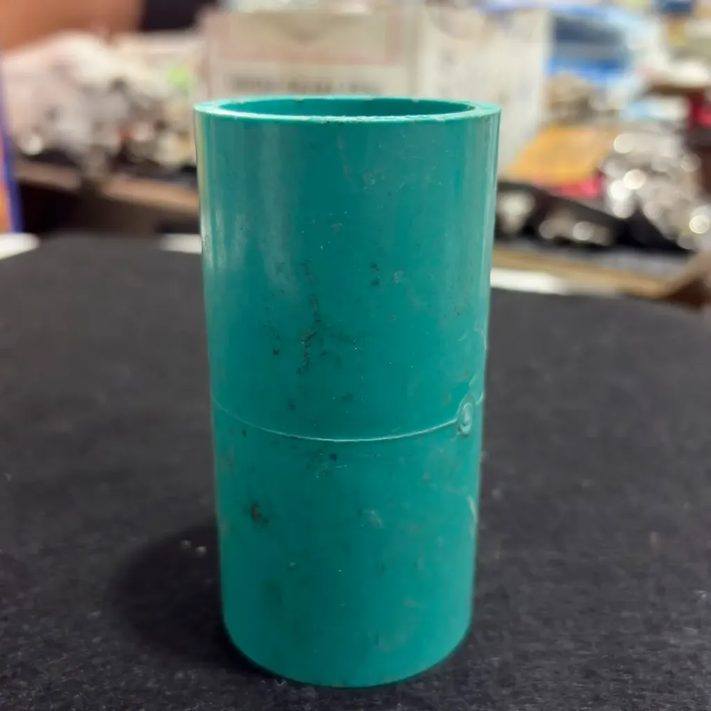 [15530] 15530 PVC JOINT SOCKET H/PRESSOR BLUE 1 1/4"