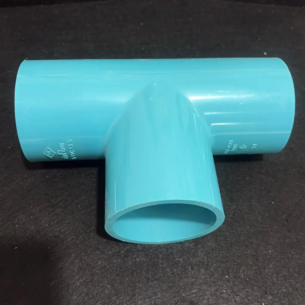 15554 PVC TEE EQUAL HI/PRESSOR 2 1/2" BLUE