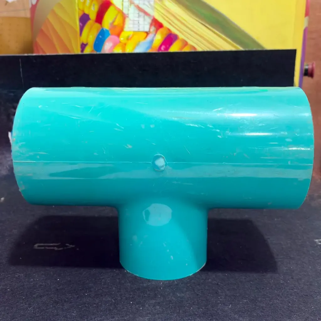 22821 PVC REDUCING TEE HI/PRESSOR 4" x 3 BLUE