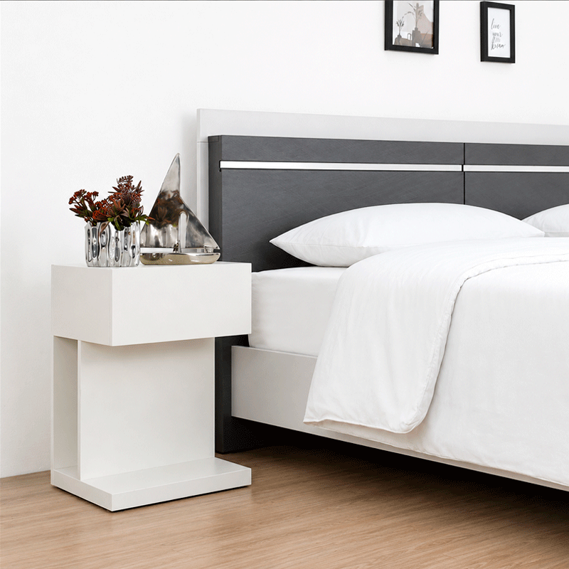 [41859] 41859 SEONA PNIGHT TABLE 39 CM HI-GLOSS WT