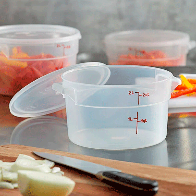 10418 CAMBRO 2 QT STORAGE CONTAINER WITH LID